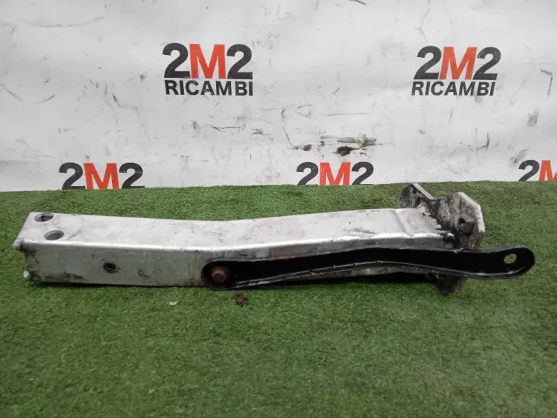 Longherone ANT DX 51811229 Alfa Romeo Giulietta 2013