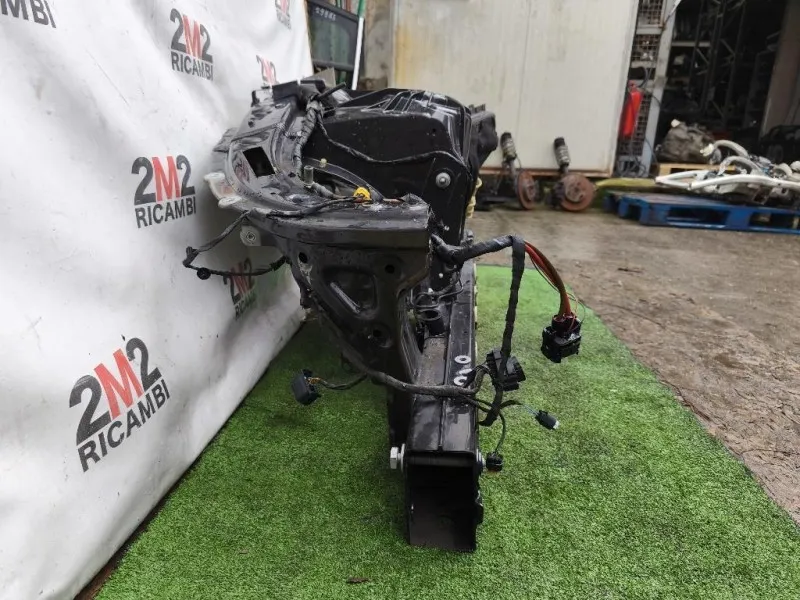 Longherone ANT DX LONGHERONE ANT DX Bmw Serie 5 G30 Berlina 2016