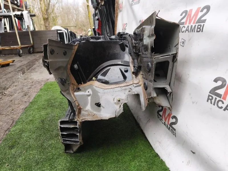 Longherone ANT DX LONGHERONE ANT DX Bmw Serie 5 G30 Berlina 2016