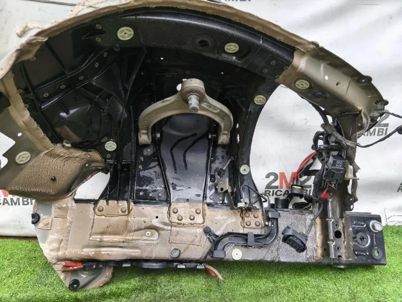 Longherone ANT DX LONGHERONE ANT DX Bmw Serie 5 G30 Berlina 2016