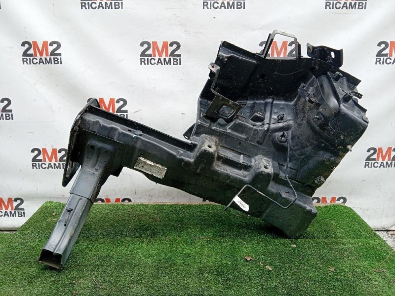 Longherone ANT DX Fiat Freemont 2011