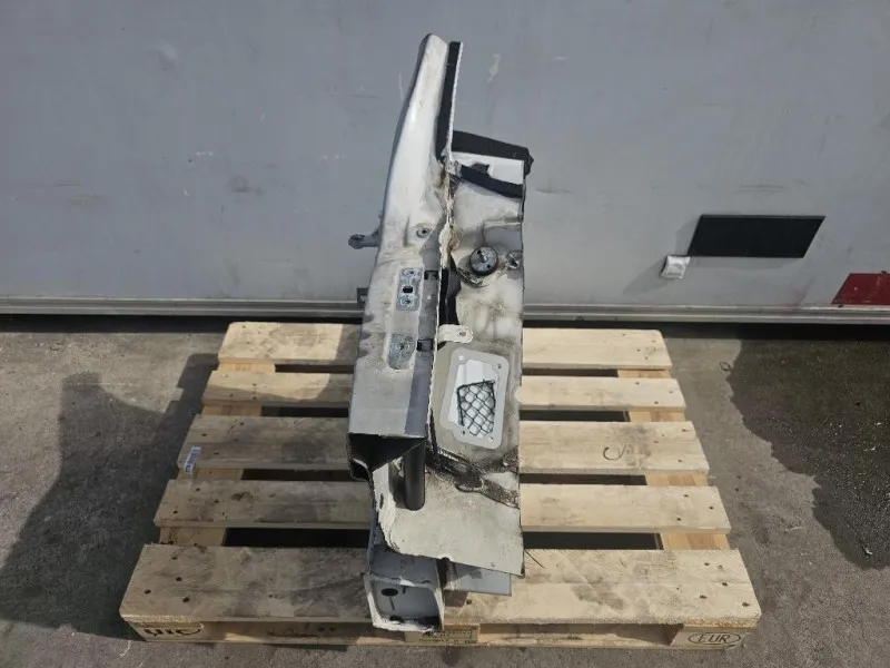 Longherone ANT DX PUNTALE LATO DESTRO Mercedes Classe SLK R171 2004