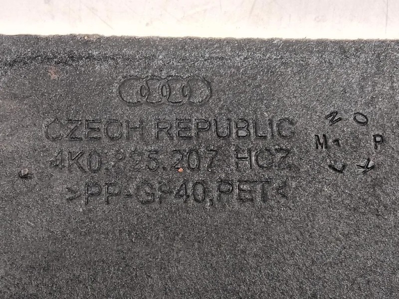 Carter Protezione Sottoscocca Centrale SX 4K0 825 207 Audi A6 4a5c8 Avant 2018