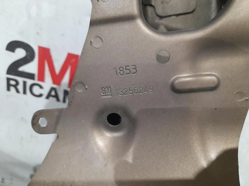 Longherone ANT DX 13256249 13312320 13282409 Opel Zafira C 2012