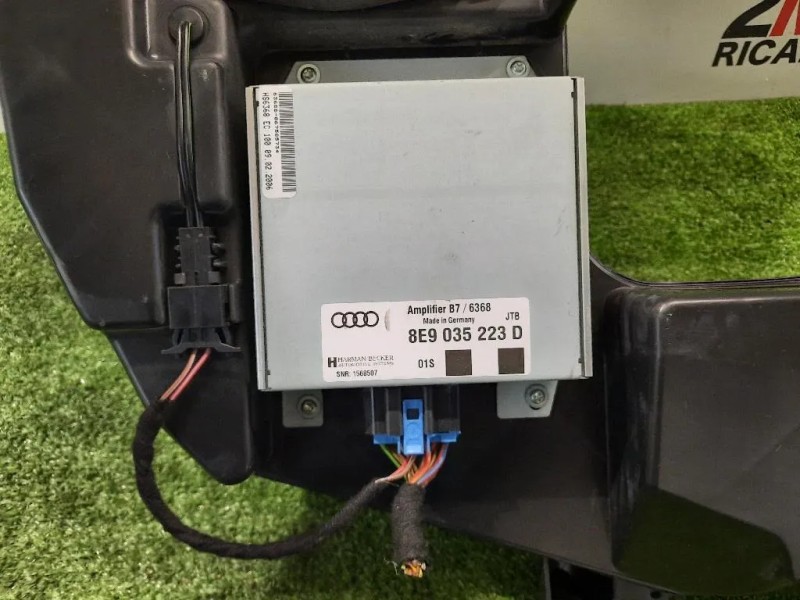 Cassa Altoparlante Subwoofer Autoradio 8E9035382D Audi A4 8ED Avant 2005