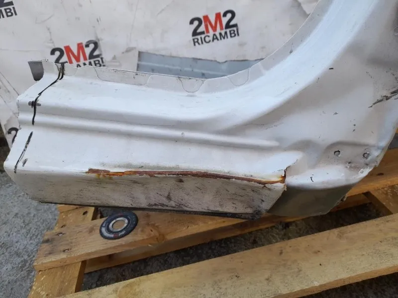 Longherone ANT DX Toyota Yaris IV 2012