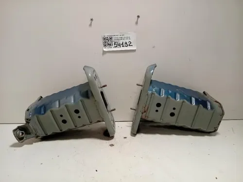 Longherone ANT DX LONGHERONE ANT DX+SX Toyota Yaris IV 2014