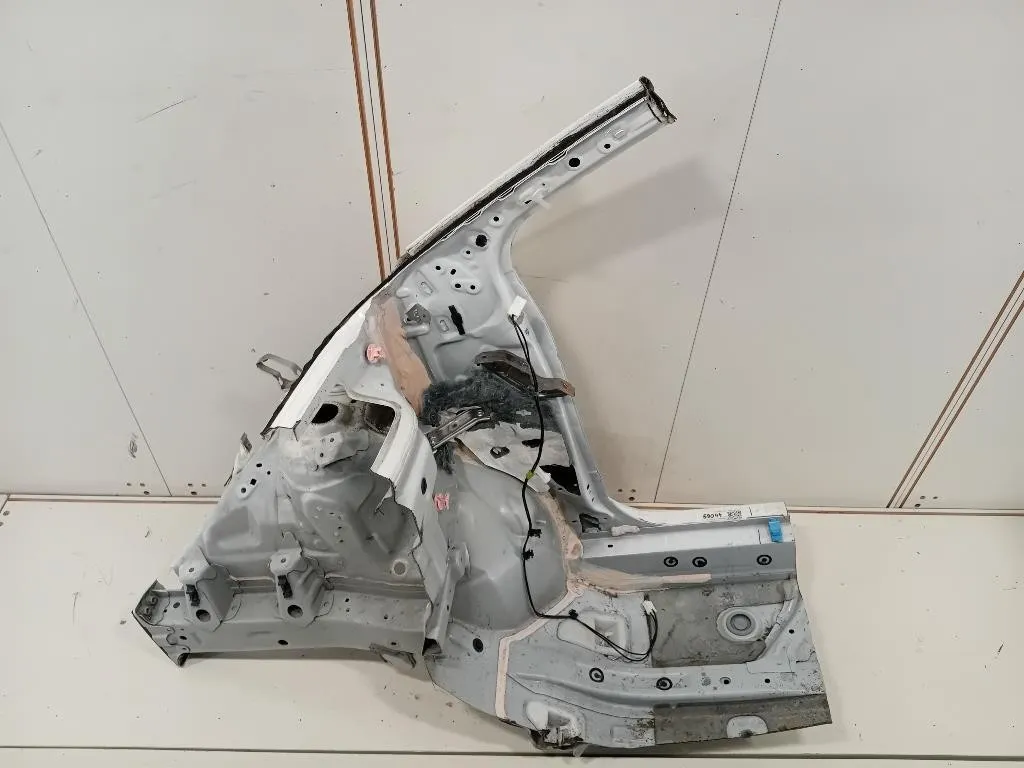 Longherone ANT DX 5710152090 Toyota Yaris IV 2017