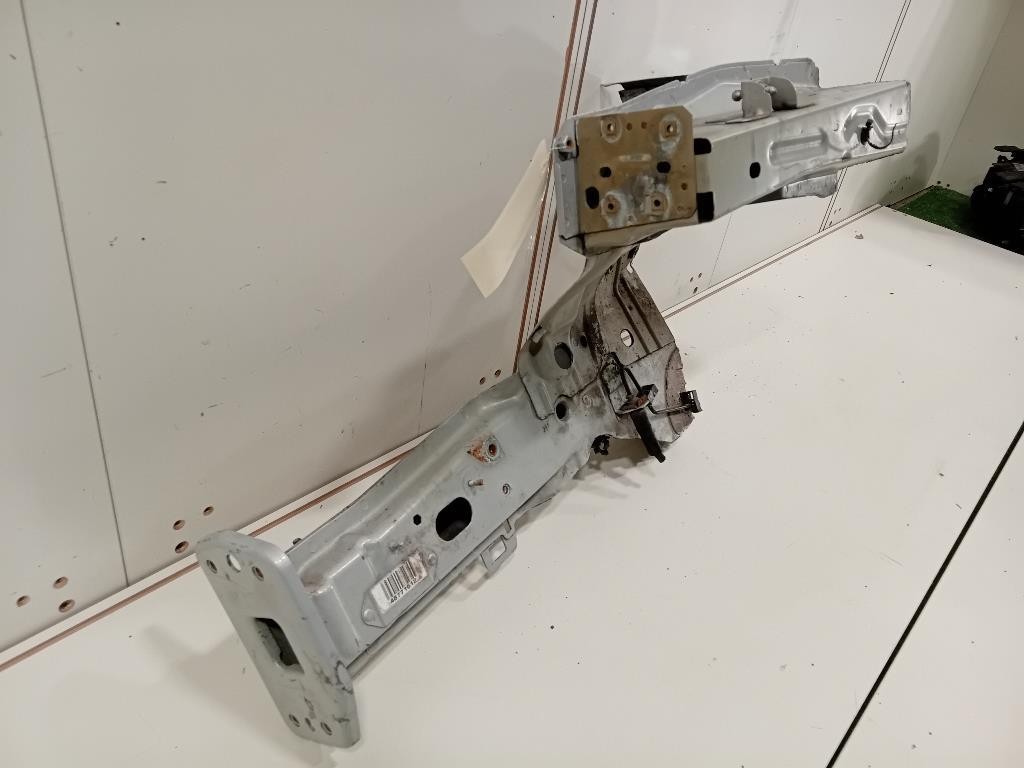 Longherone ANT SX Alfa Romeo Giulietta 2010