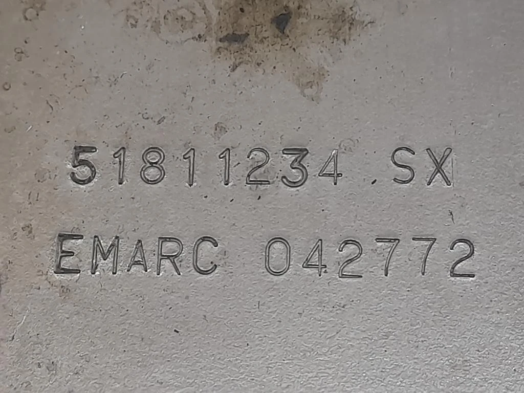 Longherone ANT SX 51811234 SX Alfa Romeo Giulietta 2010