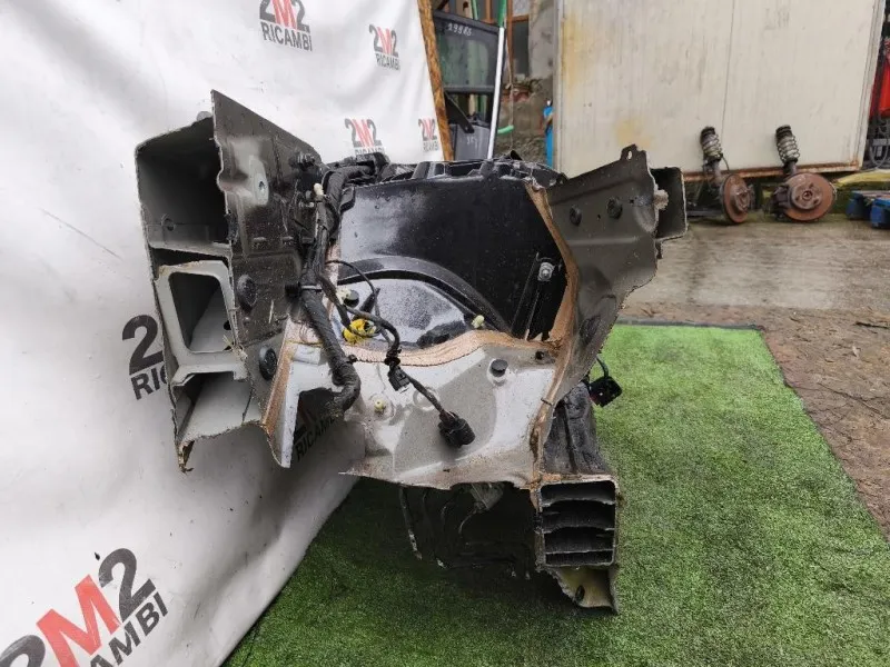 Longherone ANT SX LONGHERONE ANT SX Bmw Serie 5 G30 Berlina 2016