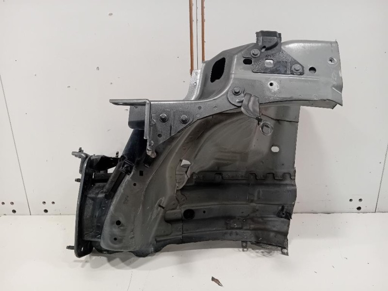 Longherone ANT SX J9C3-17A794-AB Jaguar E-pace 2017