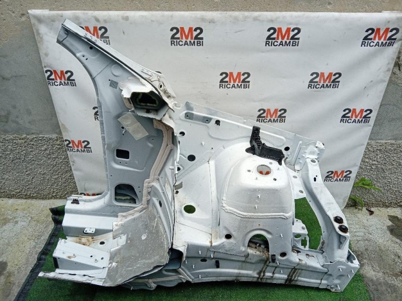 Longherone ANT SX A2926376100 MONTANTE LONGHERONE PUNTO PUNTALE Mercedes Classe GLE W166 2015