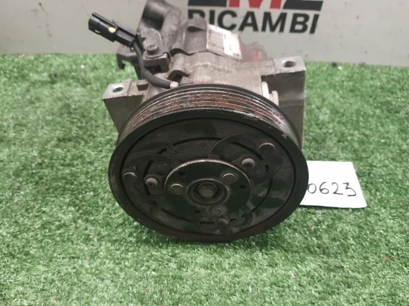 Compressore AC 926009154R Dacia Dokker 2013