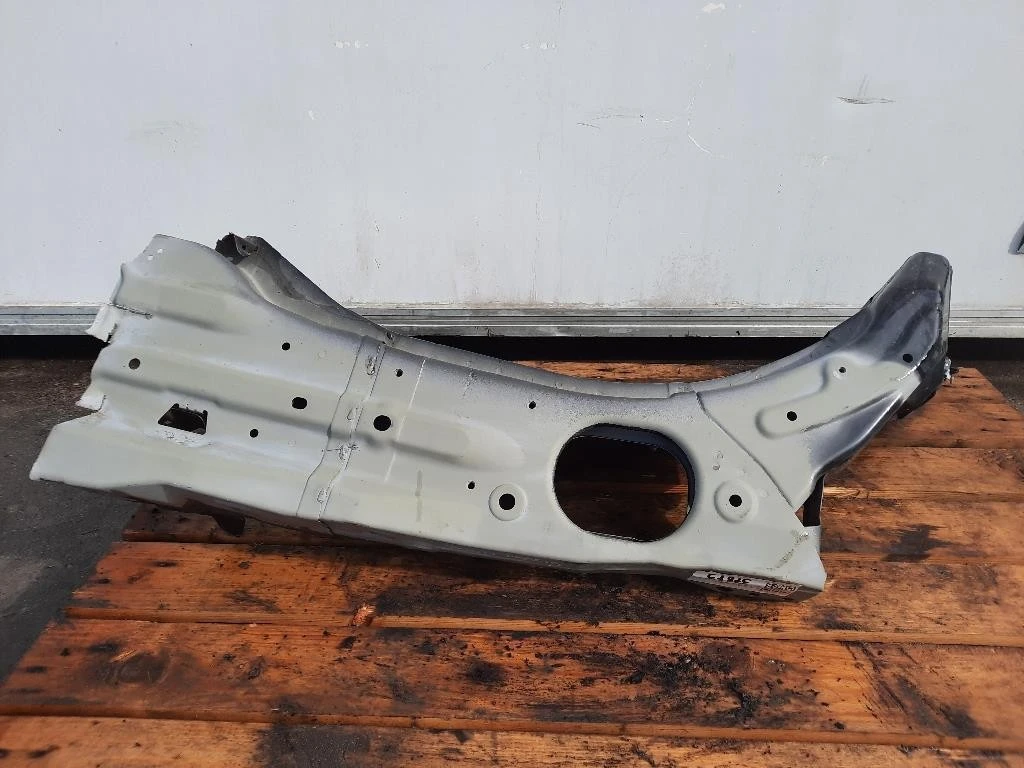 Longherone ANT SX PUNTALE ANT SX Nissan Navara 2010