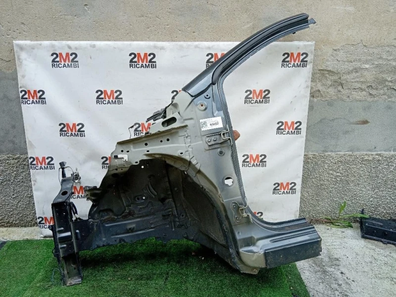 Longherone ANT SX 571020H012 Toyota AYGO I 2012