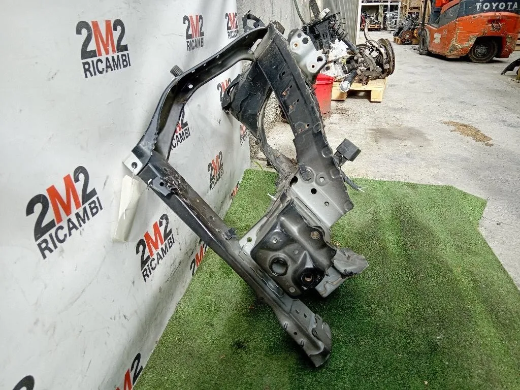 Longherone ANT SX Toyota RAV 4 IV 2016