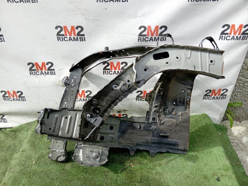 Longherone ANT SX Toyota RAV 4 IV 2016