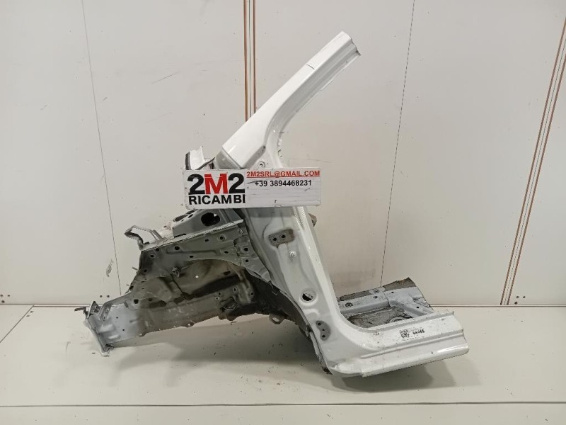 Longherone ANT SX 5710252200 Toyota Yaris IV 2017