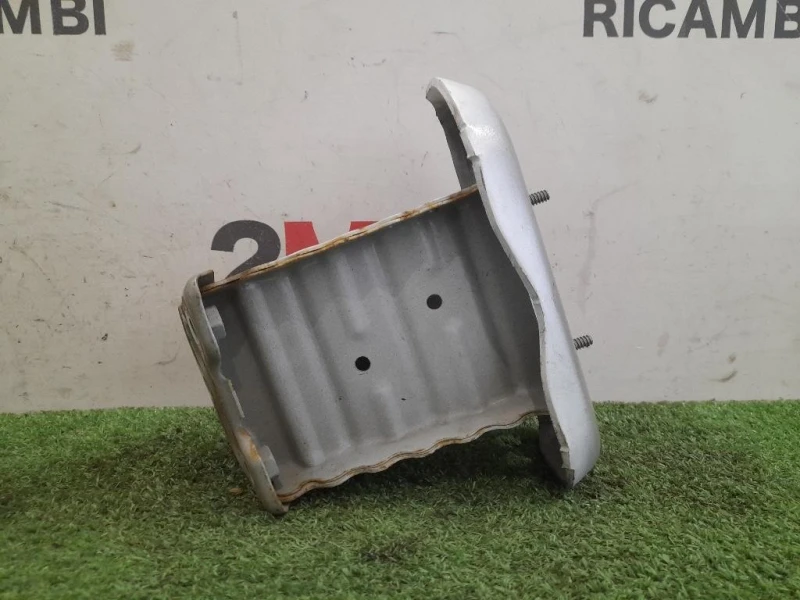 Longherone Parziale Antint ANT SX SINISTRO Toyota Yaris IV 2014