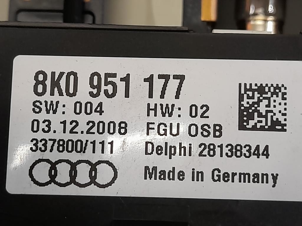 LUCE DI Cortesia Abitacolo 8K0951177 Audi A4 8K5 Avant 2008