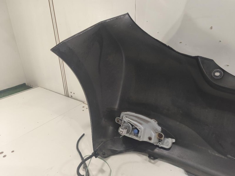 Paraurti POST 52159-0D300 Toyota Yaris IV 2012