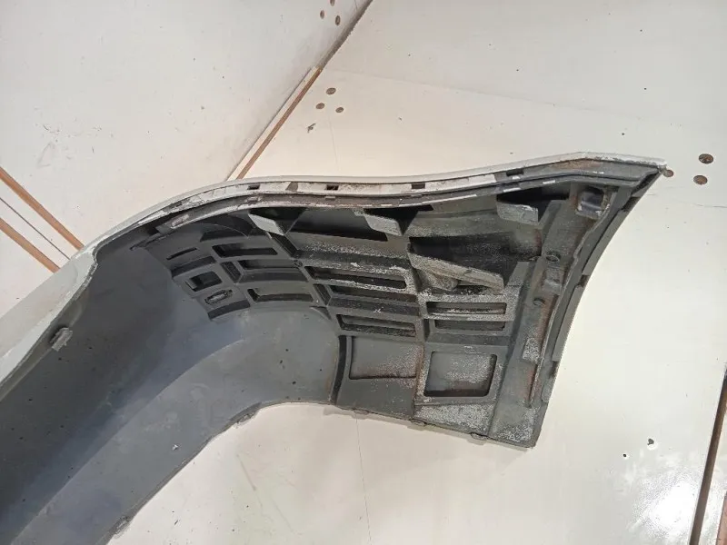 Paraurti POST 2K0807378 Volkswagen Caddy III 2004