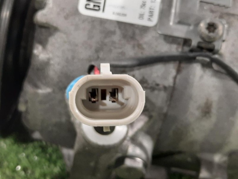 Compressore AC 13395693 Opel Astra J SW 2010