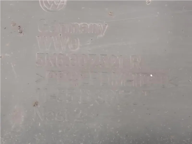 Paraurti POST 5K6807521 Volkswagen GOLF VI 2009