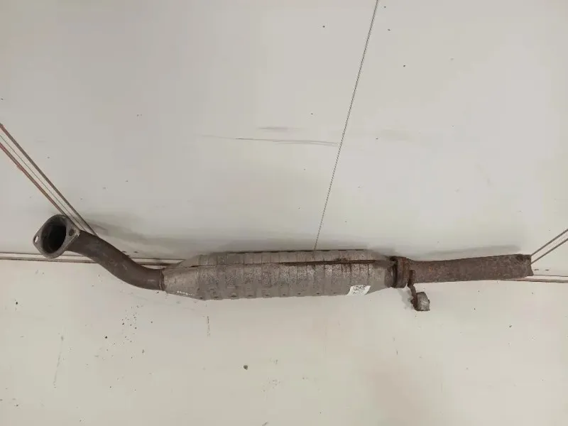 Catalizzatore MN135184 Mitsubishi Pajero III 2000