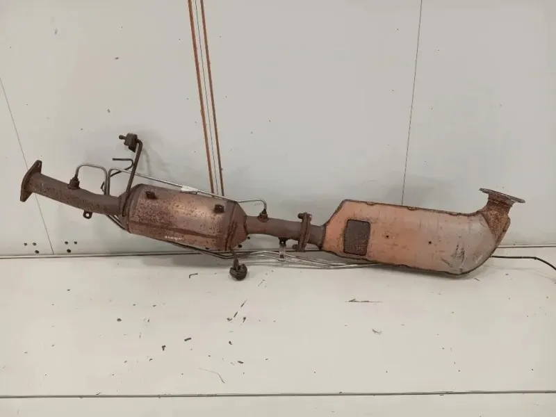 Catalizzatore MN135184 Mitsubishi Pajero IV 2007