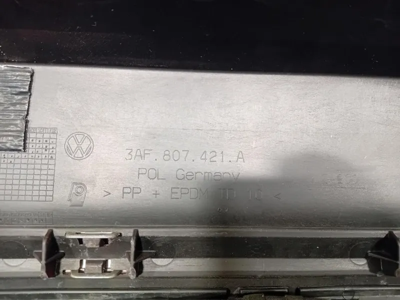 Paraurti POST 3AF807421A Volkswagen Passat VI Variant 2011