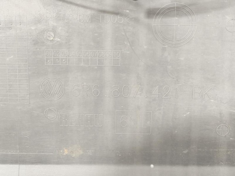 Paraurti POST 6R6807421BK Volkswagen POLO VI 2009