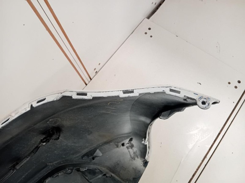 Paraurti POST 6R6 807 568 Volkswagen POLO VI 2009