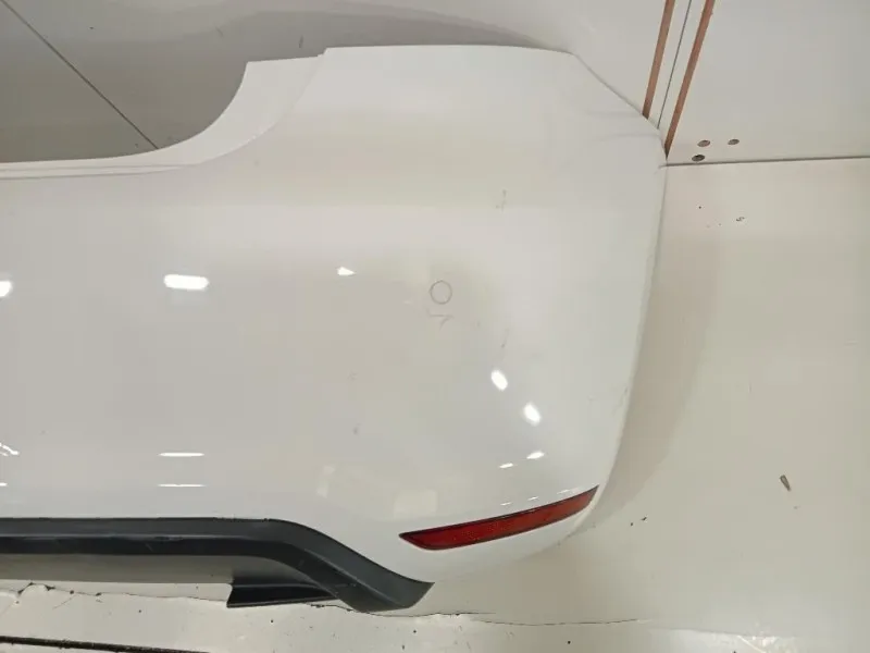 Paraurti POST 6R6 807 568 Volkswagen POLO VI 2009