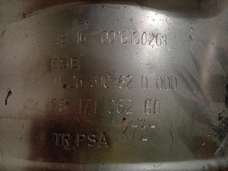 Catalizzatore 9817106280 Peugeot 3008 II 2020