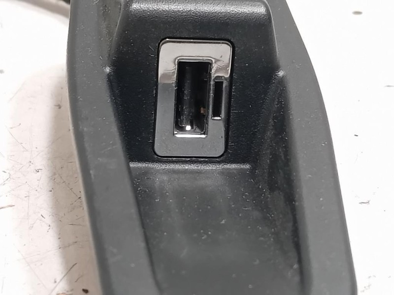 Connettore USB 9S71-A045P40-A Ford Mondeo IV 2007