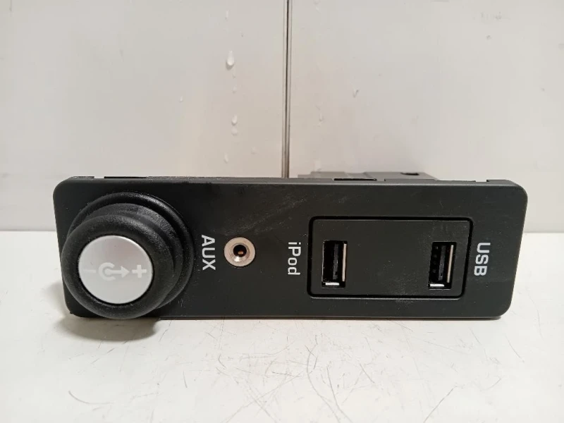 Connettore USB AW9319C166AA A2C5336865900 Land Rover Range Rover Evoque I 2011