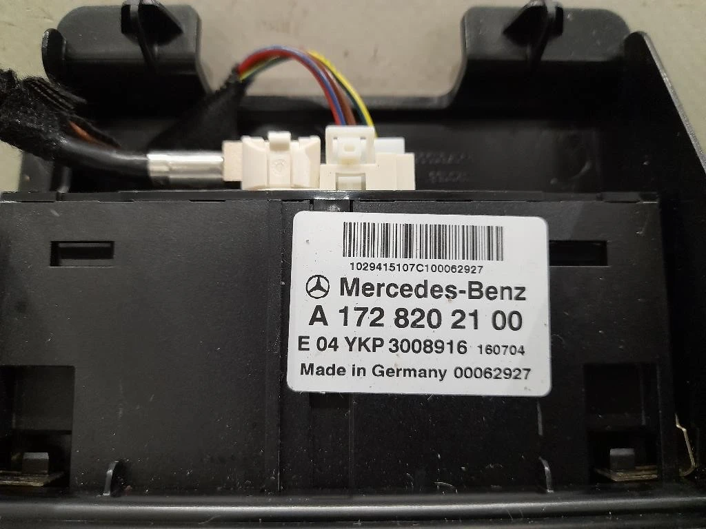 Connettore USB A1728202100 Mercedes Classe A W176 2015