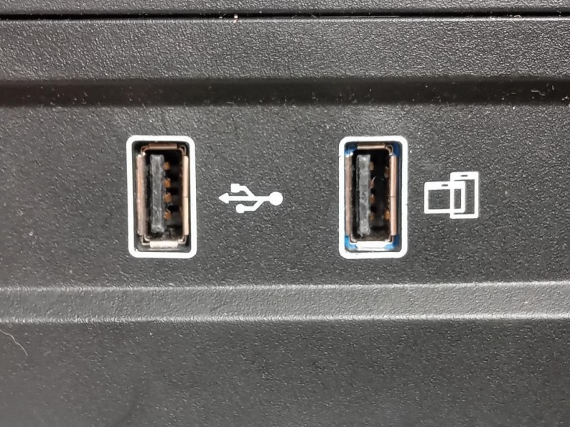 Connettore USB 10681647 Mg ZS II 2020