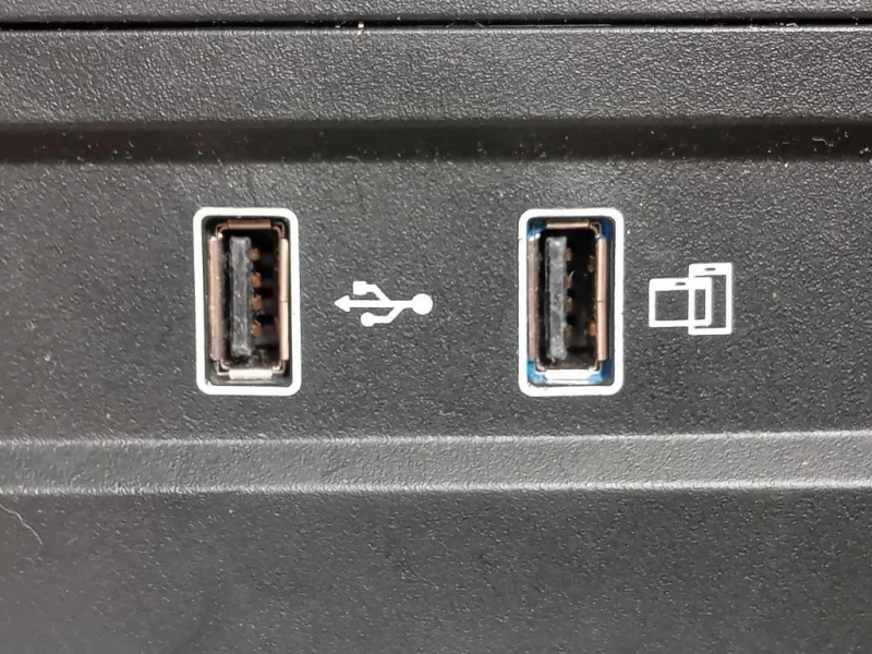 Connettore USB 10681647 Mg ZS II 2020