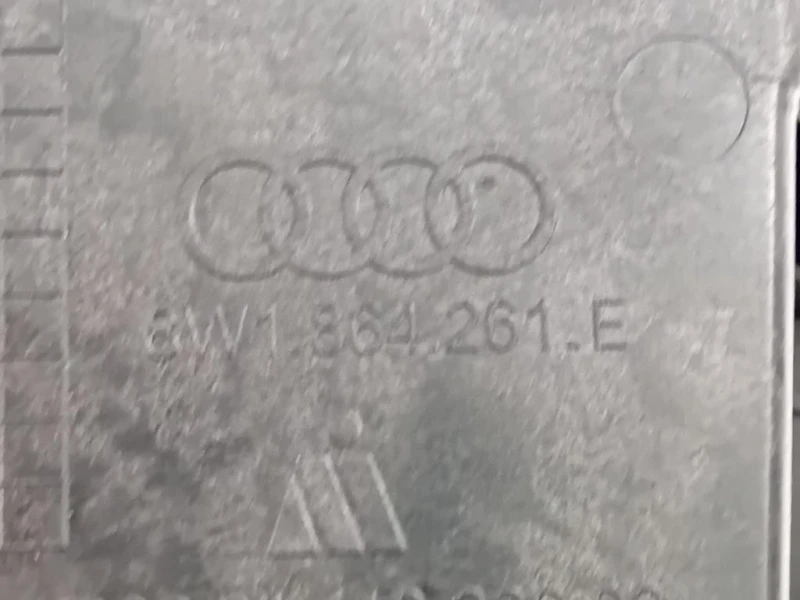 Console Centrale 8W1864261C Audi A4 8W5 Avant 2015