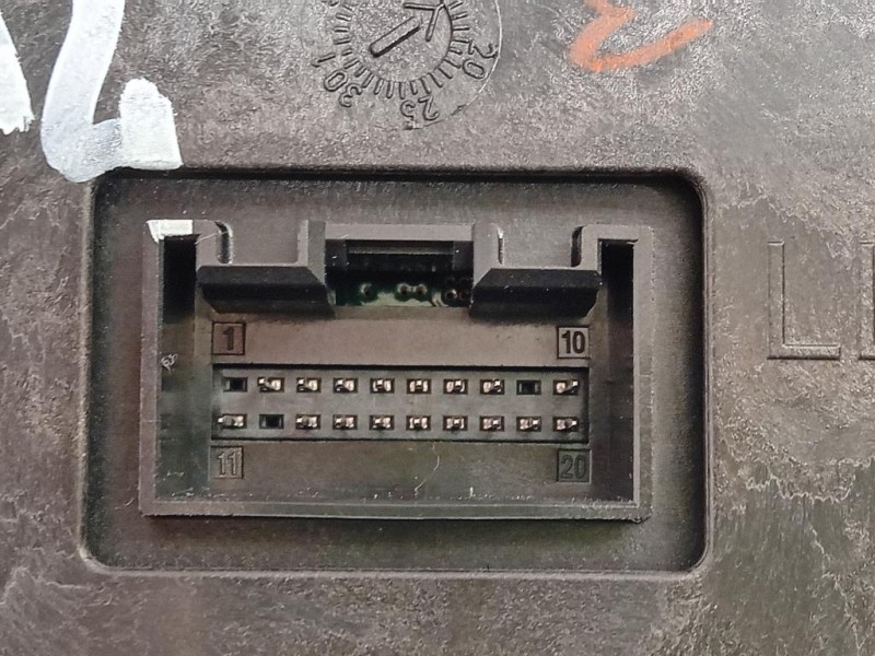 Console Centrale 8W1864261C Audi A4 8W5 Avant 2015