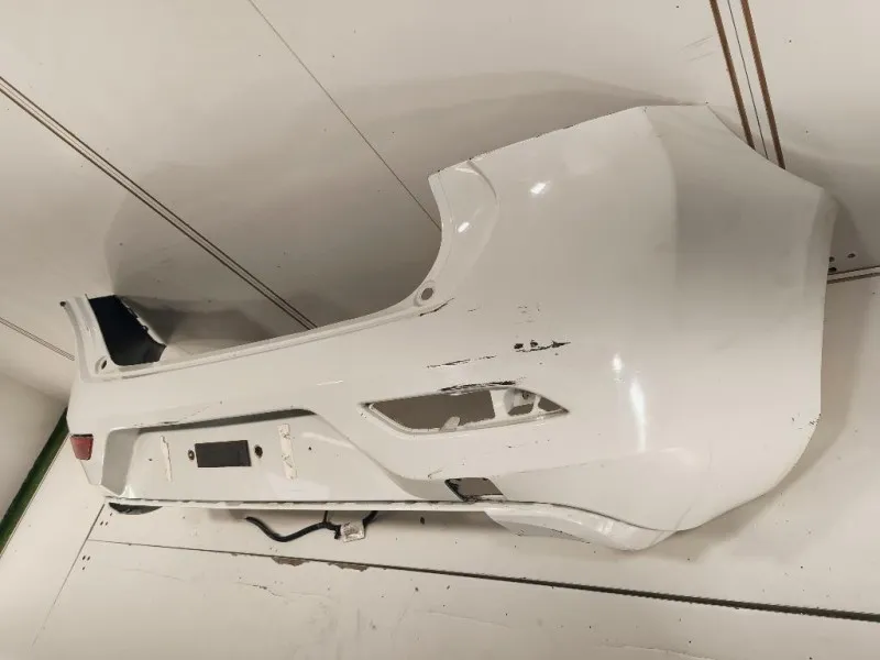 Paraurti POST 39814190 Volvo V40 II 2012