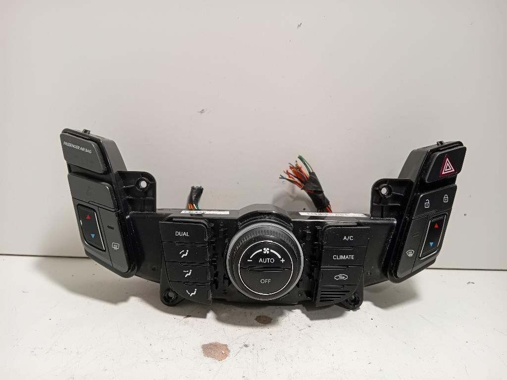 Console Centrale 97250-3ZXXXINTERRUTTORE CLIMATIZZATORE Hyundai I40 2012