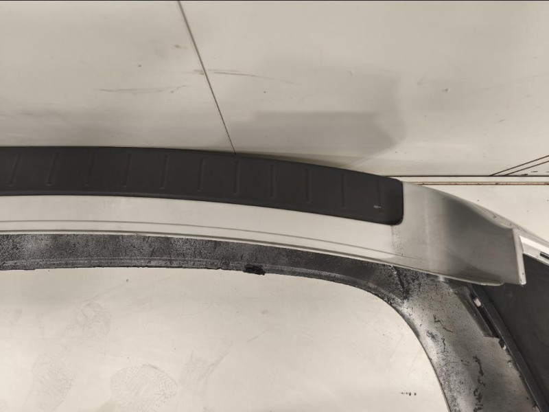 Paraurti POST 39852491 Volvo V50 2004