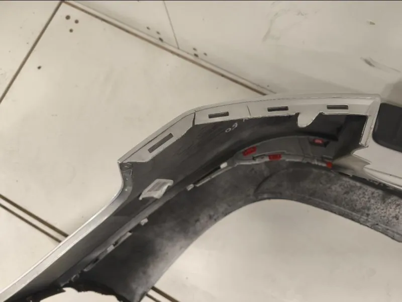 Paraurti POST 39852491 Volvo V50 2004