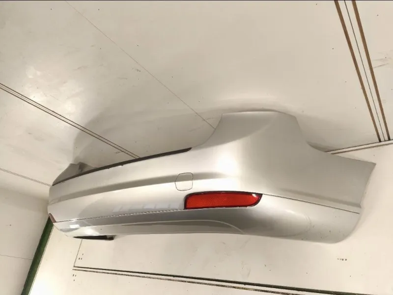 Paraurti POST 39852491 Volvo V50 2004