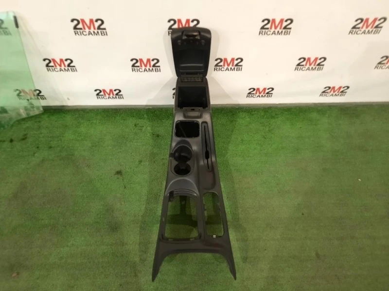 Console Centrale K0WD851DVAB Jeep Cherokee III 2002