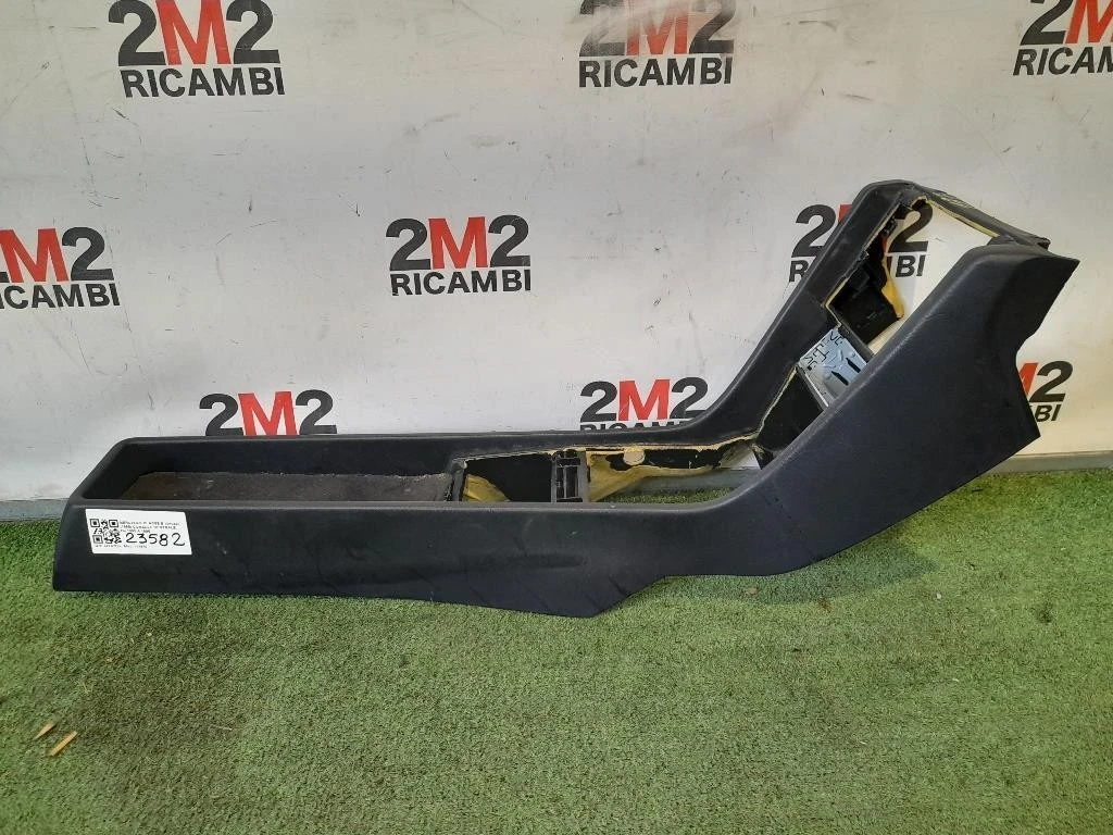 Console Centrale TUNNEL Mercedes Classe E W124 1985